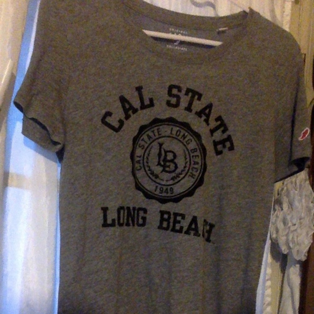 NWOT Cal State Long Beach Gray Heather Soft Shirt Size L
